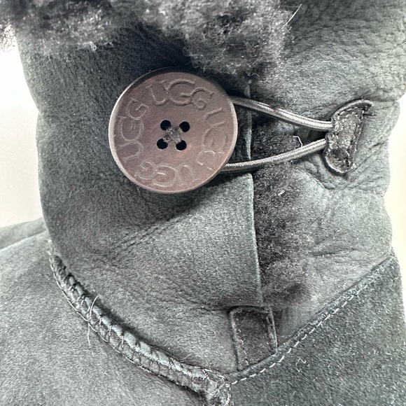 UGG Women's Bailey Button II Black Suede Sheepskin Boots - Picture 13 of 13